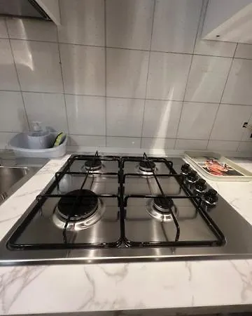 Affittibreviprbarilla1 Апартаменты *